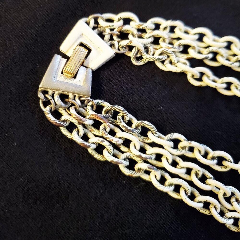 Vintage Signed 60’s Crown Trifari Waterfall Necklace seen in Devil Wears Prada! - Picture 7 of 15